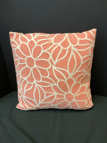  Pier 1 Pillow