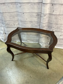  Hekman Coffee Table