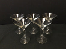  Stemware