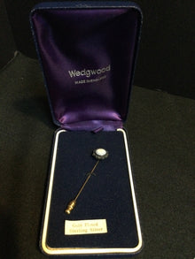  Wedgewood Pin