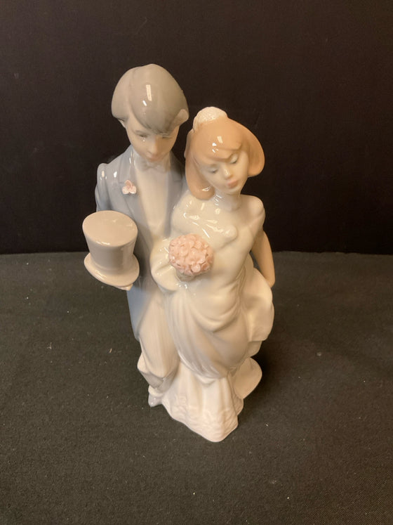 Lladro Statue/Figurine/Bust