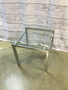  Accent Table