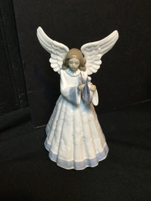  Lladro Statue/Figurine/Bust