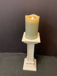  Candleholder