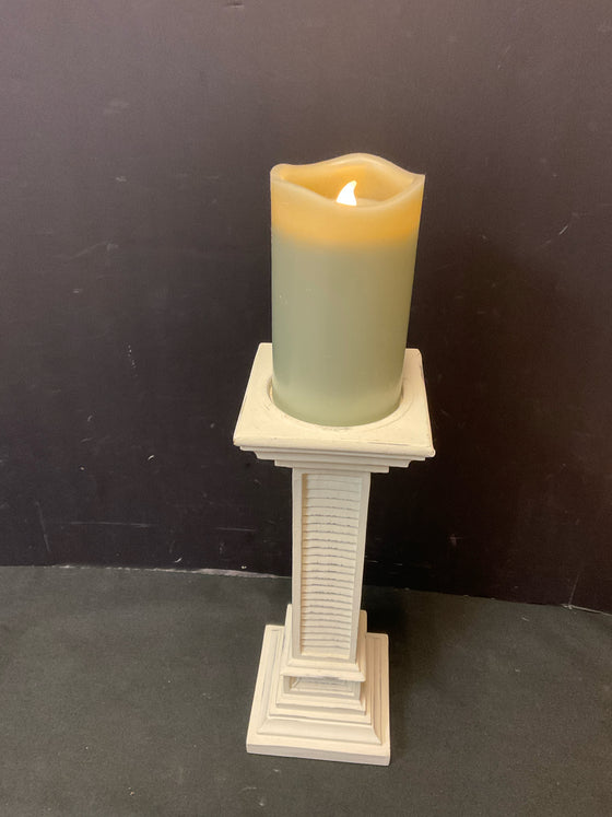 Candleholder