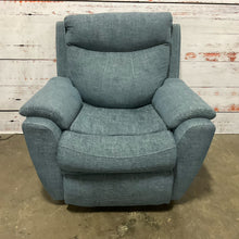  Klaussner Recliner