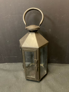  Lantern