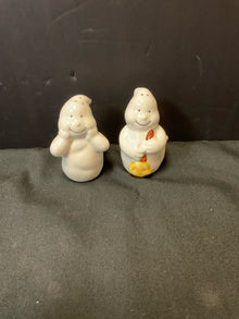  Salt & Pepper Set