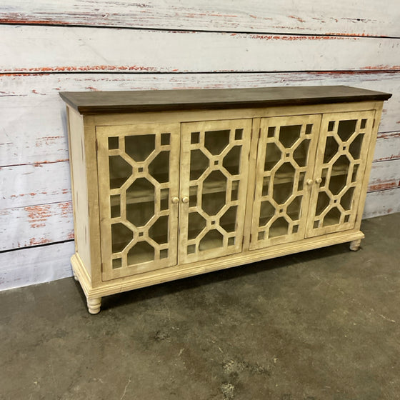 Buffet / Sideboard / Credenza