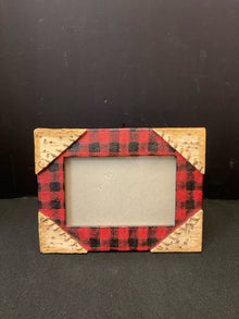  Photo frame