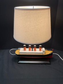  Pottery Barn Kids Lamp