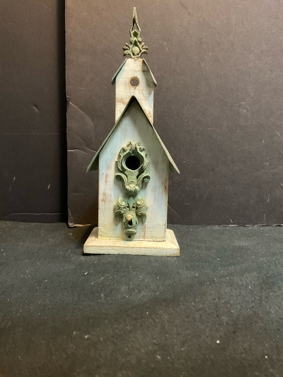 Birdhouse/Feeder/Bath