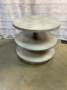  Vanguard End Table