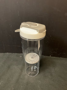  Pampered Chef Bottle