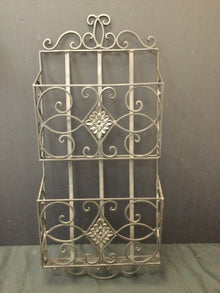  Magazine Rack