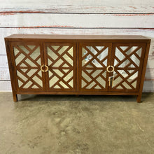  Buffet / Sideboard / Credenza