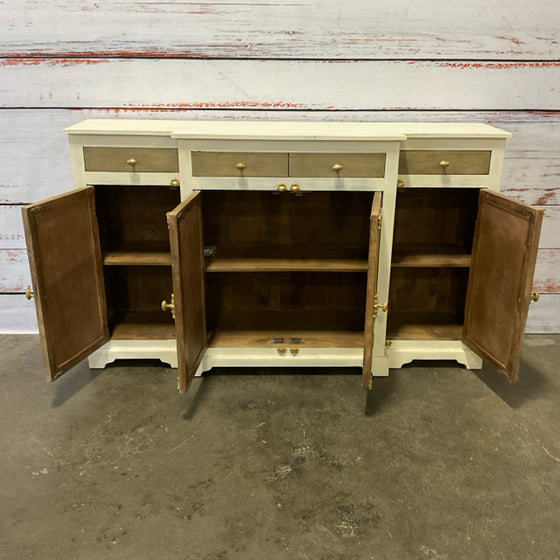 Buffet / Sideboard / Credenza