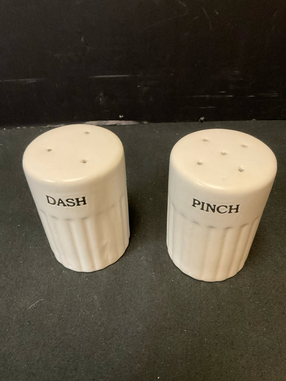 Salt & Pepper Set