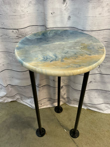  Accent Table